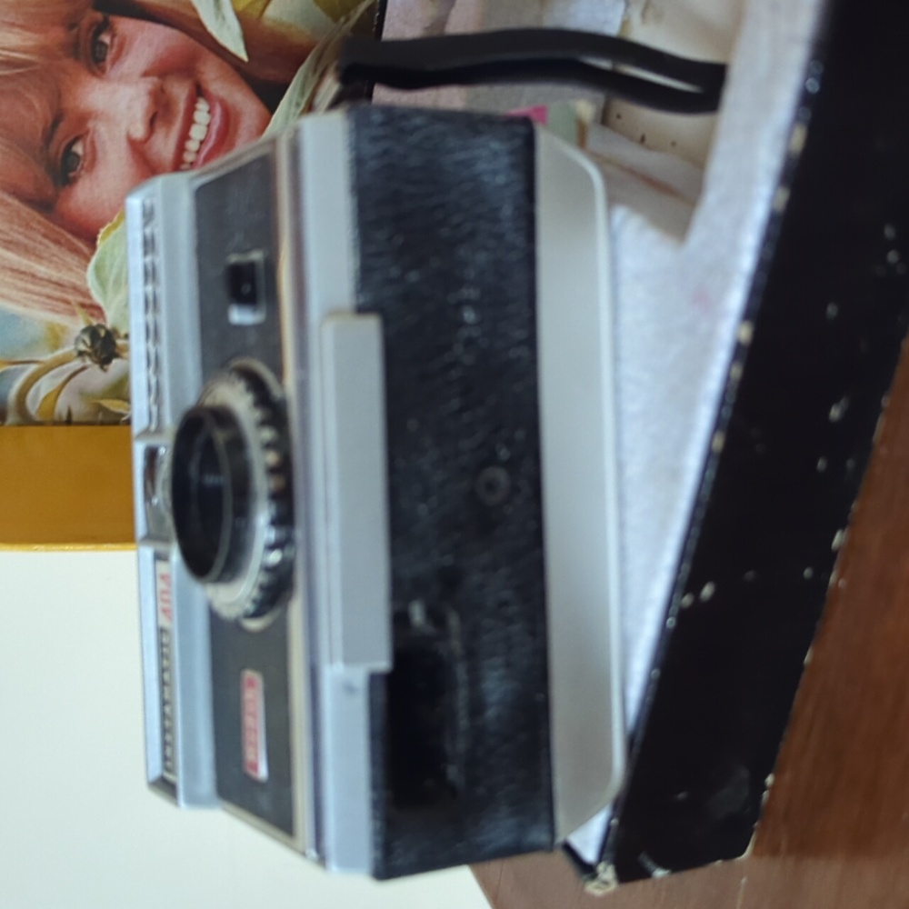 Kodak Instamatic 404 Color Outfit - Picture 3 of 5